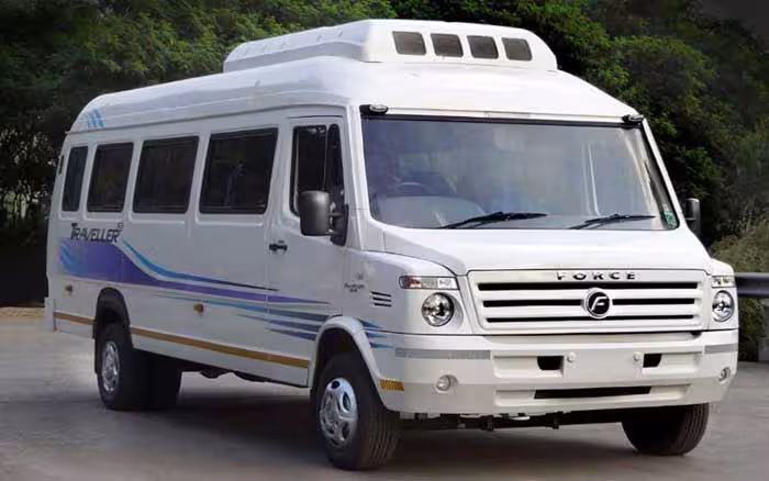 26 Seater Traveller